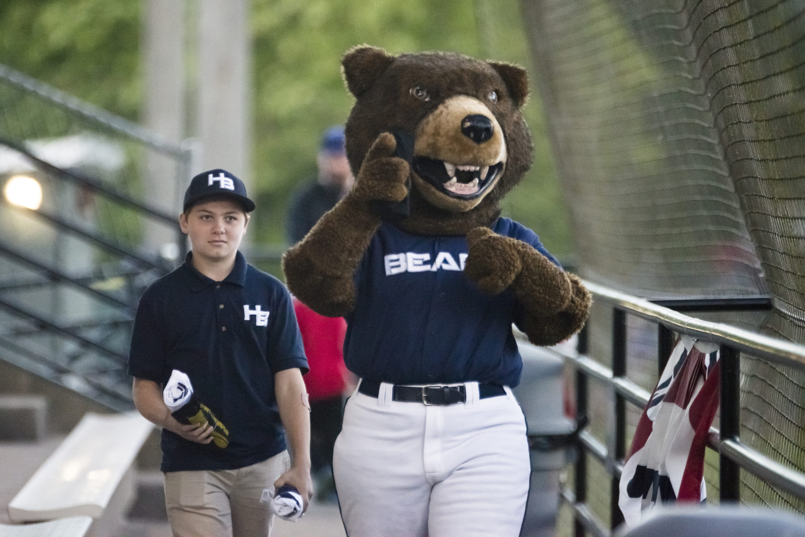 bears-employee-walks-with-buntly